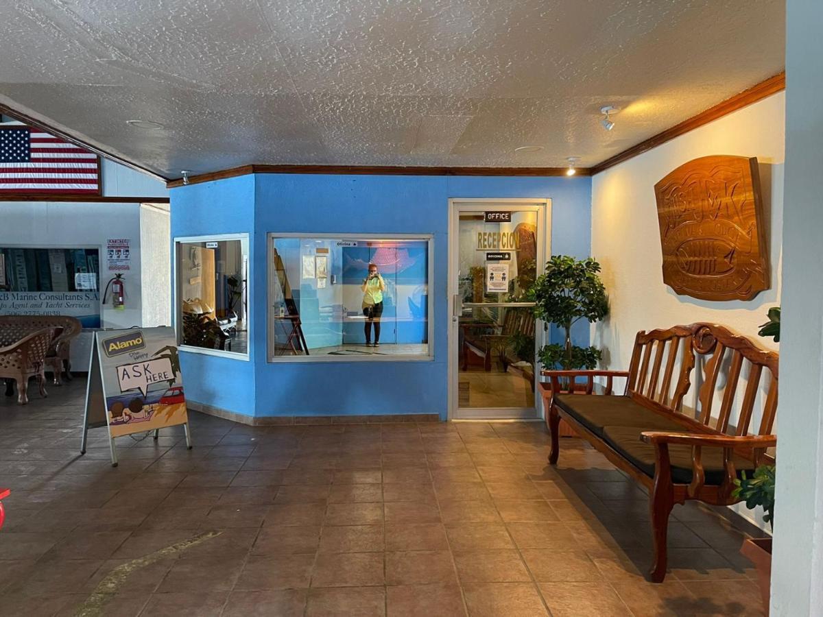 Fish Hook Marina Hotel Golfito Extérieur photo