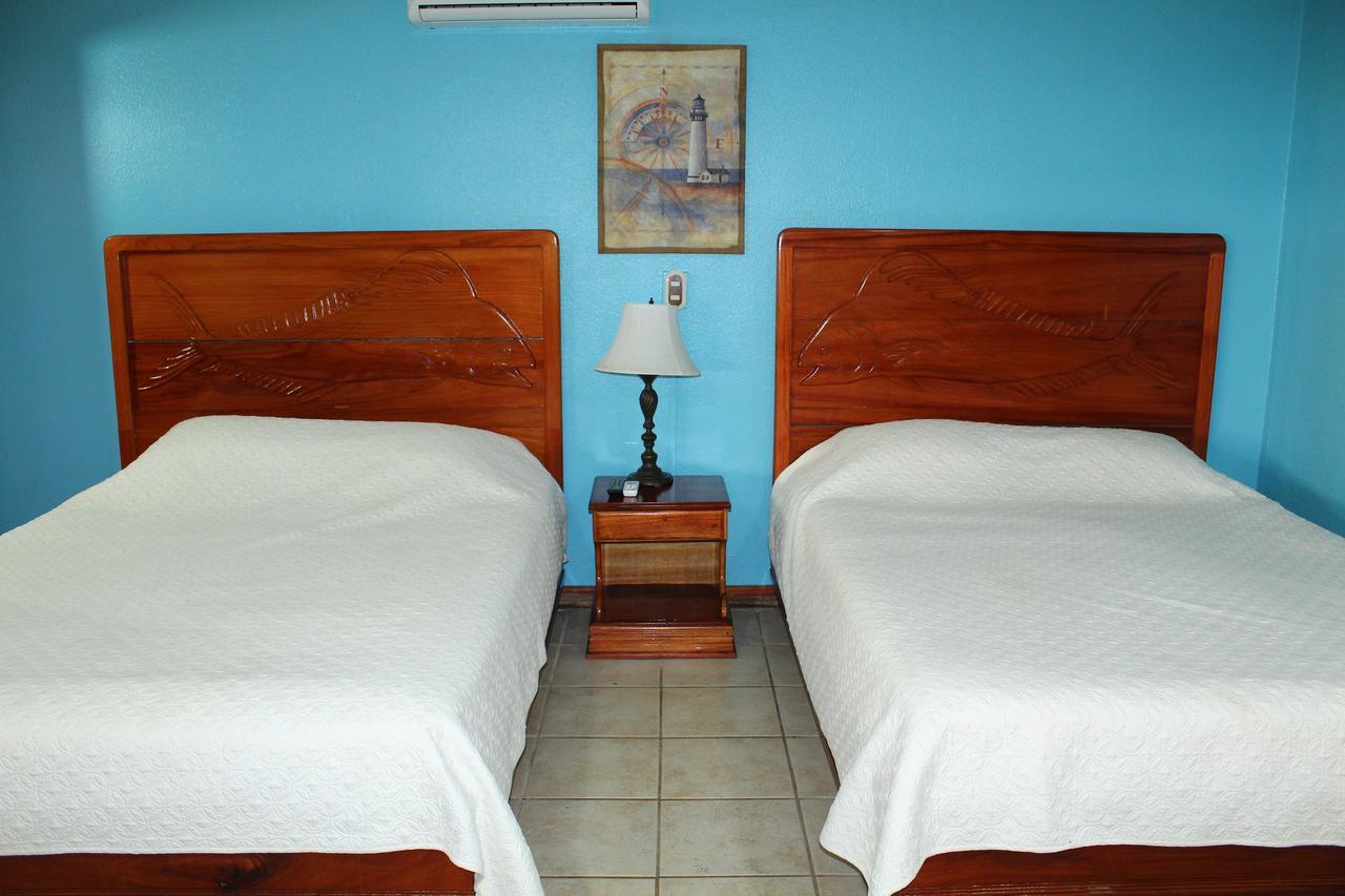 Fish Hook Marina Hotel Golfito Extérieur photo