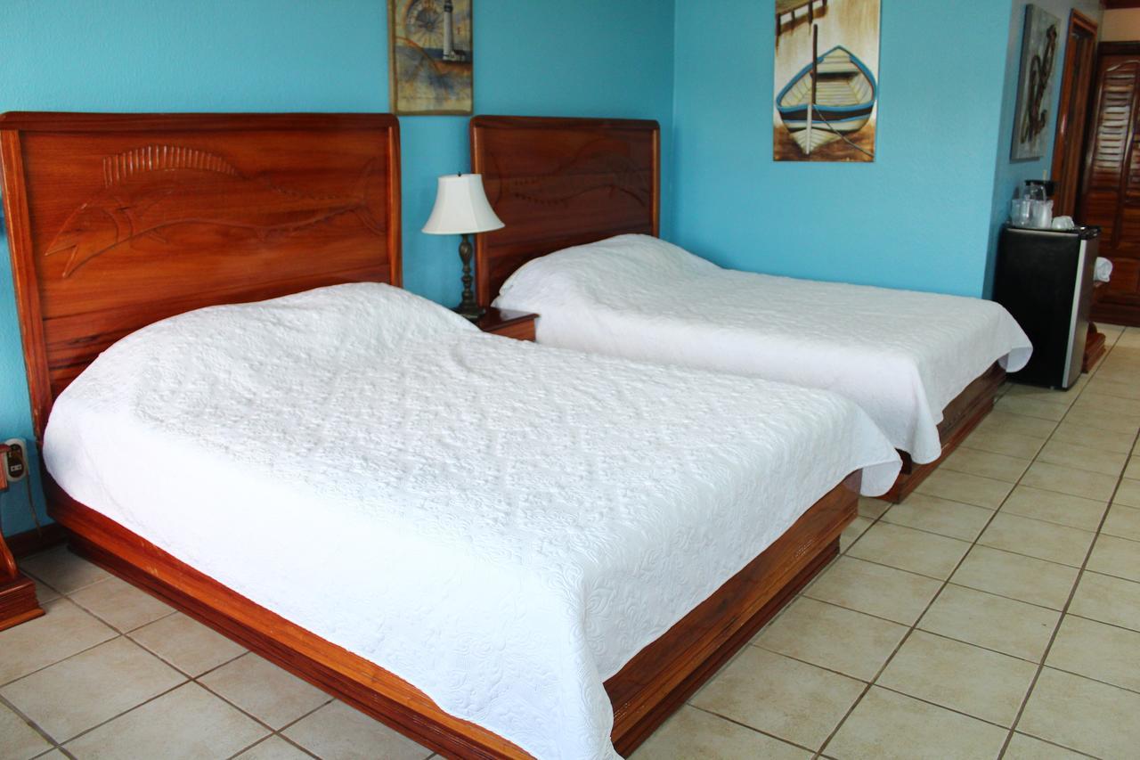 Fish Hook Marina Hotel Golfito Extérieur photo